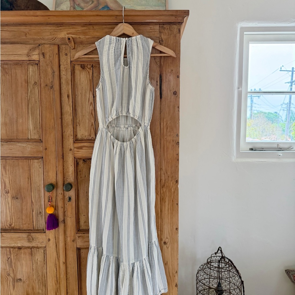 Sleeveless Striped NWT Pact Coastal Double Cloth Cotton cut-out Midi Dress. - Picture 4 of 8